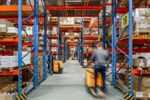 Home Fulfilment center in Nederland met moderne opslagruimte en logistieke faciliteiten