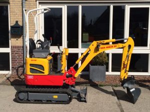 Home Takeuchi TBR minikraan met overdruk voor schone lucht op bouwplaatsen met vervuilde werkomgeving
