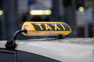 Home Overzicht van populaire taxi merken inclusief Toyota, Ford en Mercedes-Benz modellen