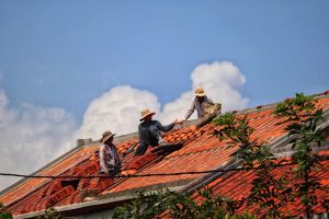 Home Professionele dakwerker in Harderwijk voert dakreparatie en onderhoud uit voor huiseigenaren