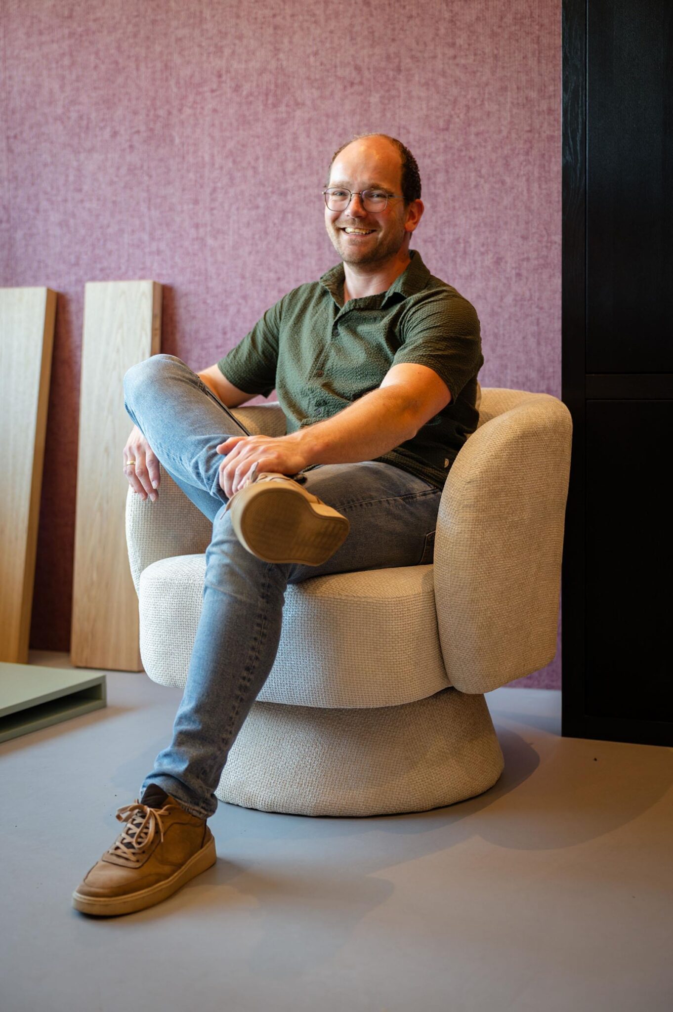 Peter Bokkers specialist in maatwerk meubels en interieurinrichting voor droomwoningen zonder standaardmeubels